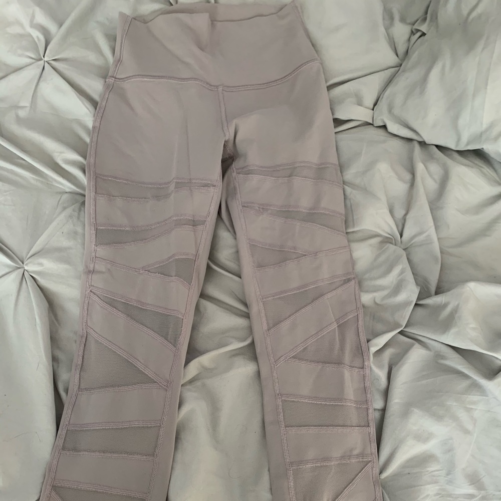 Lululemon Criss cross mesh leggings